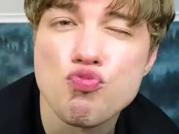 Chaturbate Adult Webcams of markshot_