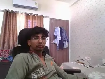 Chaturbate Live Sex of maskboyz2004