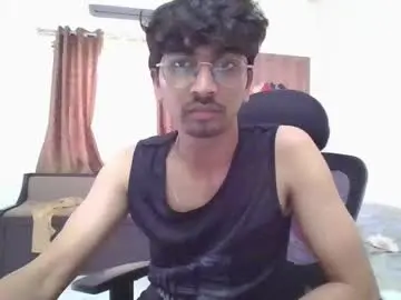 Chaturbate Live Sex Cam of maskboyz2004