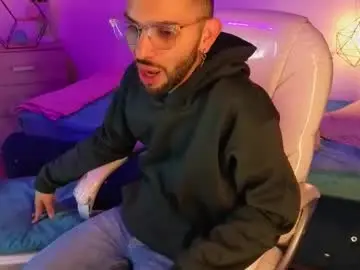 Chaturbate Nude Webcam of annie_and_ryan