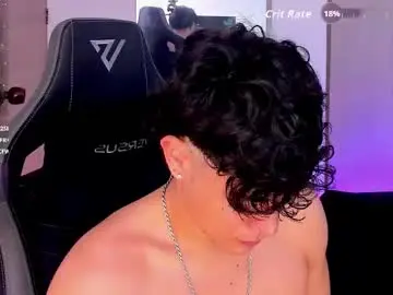 Chaturbate Free Porn Cam of adam_sword4