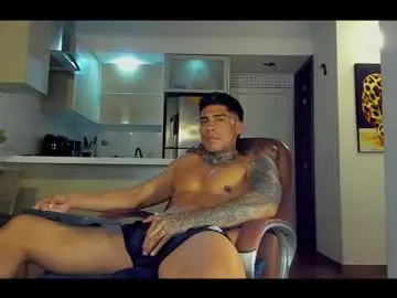 Chaturbate Best Webcam of dominiofit