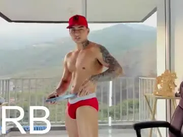 Chaturbate Best live sex cam show of dominiofit