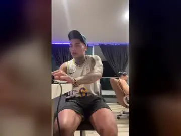 Chaturbate Adult Webcams of dominiofit