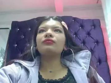 Chaturbate Watch Live Sex Cams of lorecherry