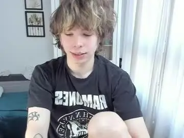 Chaturbate Sex Chat of yen2025