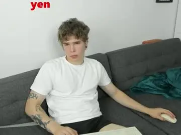 Chaturbate Adult Webcams of yen2025