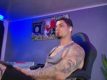 Chaturbate Best Webcam of camiloalvarezzz3