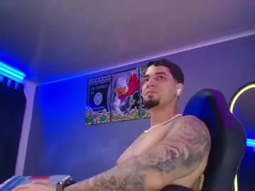 Chaturbate Watch Live Sex Cams of camiloalvarezzz3