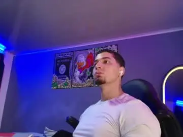 Chaturbate Best Webcam of camiloalvarezzz3