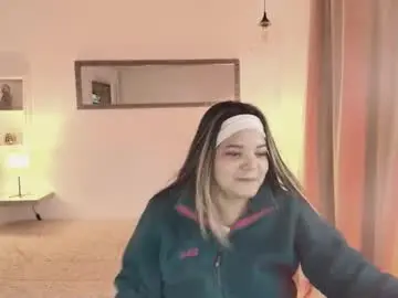 Chaturbate Live Sex Cam of elli_snow