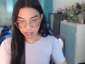 Chaturbate Adult Video Chat of urwetasianprincessxx