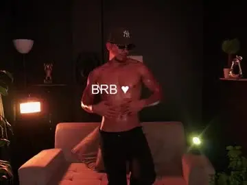 Chaturbate Sex Chat of aaronfox_