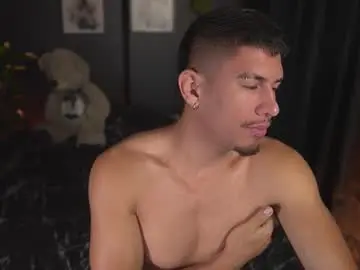 Chaturbate Private Sex Chat of aaronfox_