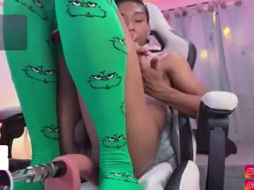 Chaturbate Adult Webcam of alejo_cute