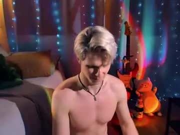 Chaturbate Live Sex Cam of jack_frozt