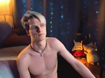 Chaturbate Live Sex Cam of jack_frozt