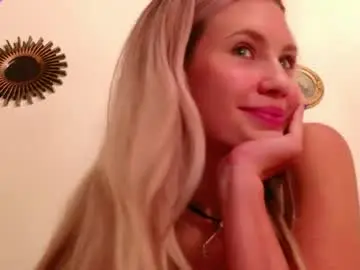 Chaturbate Sex Chat of kittymiasofi