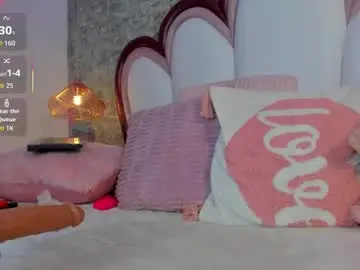 Chaturbate Live Sex Cam of emmacrush