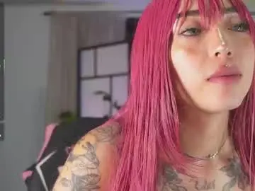 Chaturbate Watch Live Sex Cams of isa_redhair_