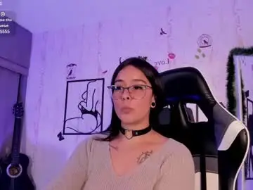 Chaturbate Free Porn Cam of carolina_castro1