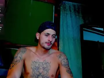 Chaturbate Sex Chat of alejo_323__