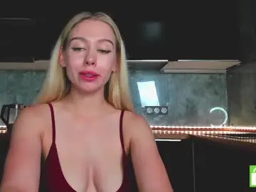 Chaturbate Live Sex Cam of aleksa_cutie