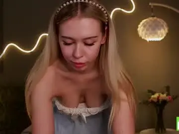 Chaturbate Adult Webcam of aleksa_cutie