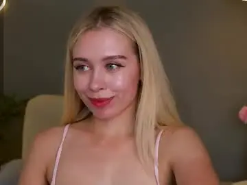 Chaturbate Sex Cam of aleksa_cutie