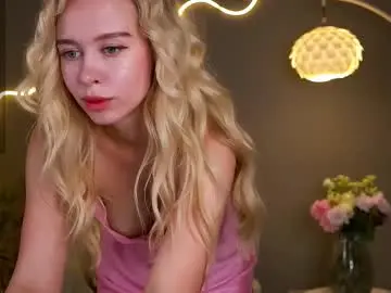 Chaturbate Sex Cam of aleksa_cutie