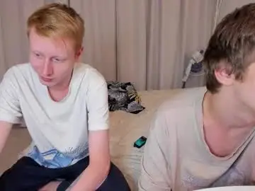 Chaturbate Free Live Porn of omg_pie