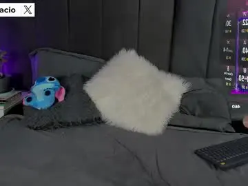 Chaturbate Live Porn of sebas_palacioo