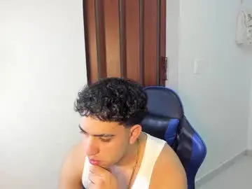 Chaturbate Free Live Porn of julian_billy