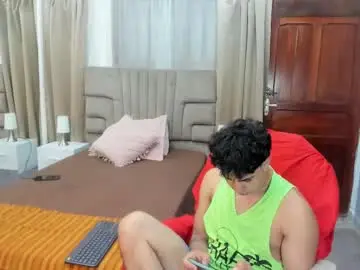 Chaturbate Sex Cam of julian_billy