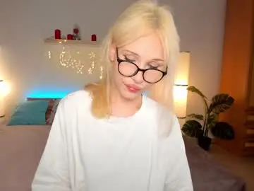 Chaturbate Watch Live Sex Cams of kristial_soopxxx