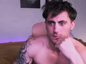 Chaturbate Nude Webcam of oscar_miller_