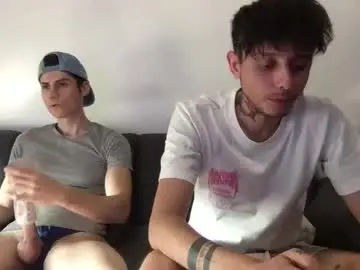 Chaturbate Free Live Porn of twinksguys360