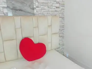 Chaturbate Live Sex Cam of celesste_doll