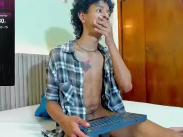 Chaturbate Watch Live Sex Cams of johan_pias
