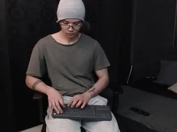 Chaturbate Sex Cam of magic_boy01