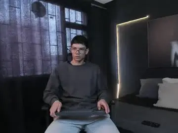 Chaturbate Live Sex of magic_boy01
