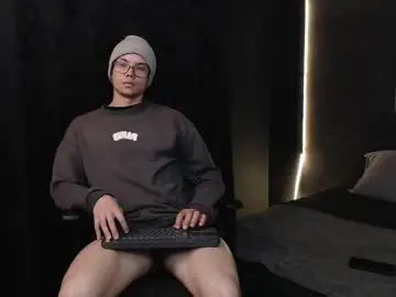 Chaturbate Best live sex cam show of magic_boy01
