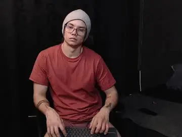 Chaturbate Best live sex cam show of magic_boy01