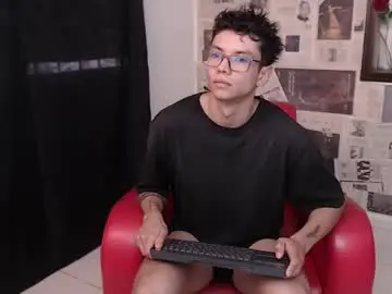 Chaturbate Nude Webcam of magic_boy01