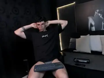Chaturbate Live Sex of magic_boy01