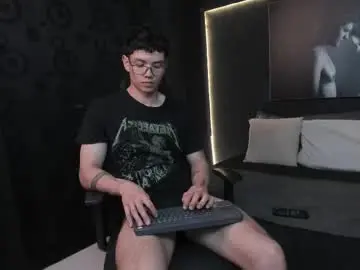 Chaturbate Adult Video Chat of magic_boy01