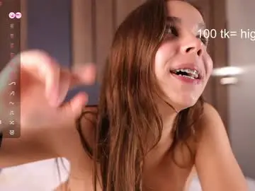 Chaturbate Adult Video Chat of mon1_day