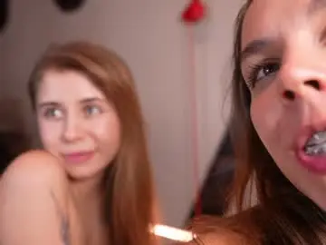 Chaturbate Watch Live Sex Cams of mon1_day