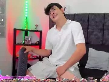 Chaturbate Watch Live Sex Cams of nolan_twink