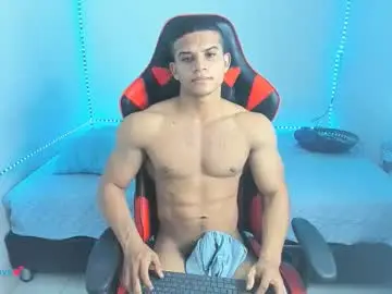 Chaturbate Nude Webcam of oliver_thompsson